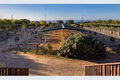 3330 Foothill Road, Carpinteria, CA 93013 - Photo 75