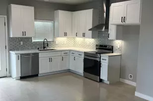 13785 Caliente Dr, Desert Hot Springs, CA 92240 - Photo 7