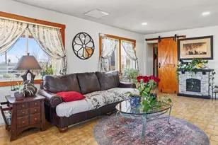 1588 Old Woman Springs Rd, Yucca Valley, CA 92284 - Photo 25