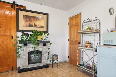 1588 Old Woman Springs Road, Yucca Valley, CA 92284 - Photo 19