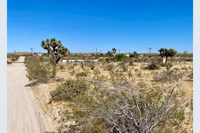 1588 Old Woman Springs Road, Yucca Valley, CA 92284 - Photo 63