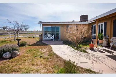 1588 Old Woman Springs Road, Yucca Valley, CA 92284 - Photo 9