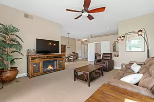 20 Pebble Beach Dr, Rancho Mirage, CA 92270 - Photo 11