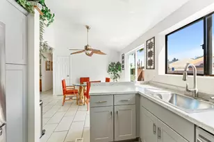 3252 N Mountain Shadow Dr, Palm Springs, CA 92262 - Photo 9