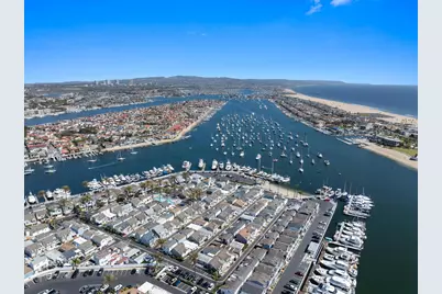 20 El Paseo Street, Newport Beach, CA 92663 - Photo 31