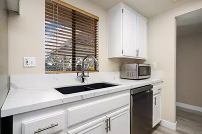 40523 Preston Trail, Palm Desert, CA 92211 - Photo 9