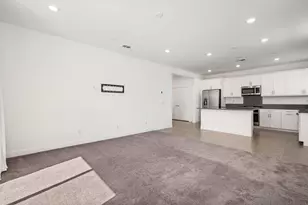 76305 Columbia Dr, Palm Desert, CA 92211 - Photo 7