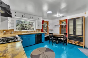 24941 Pine Cove Rd, Idyllwild, CA 92549 - Photo 11