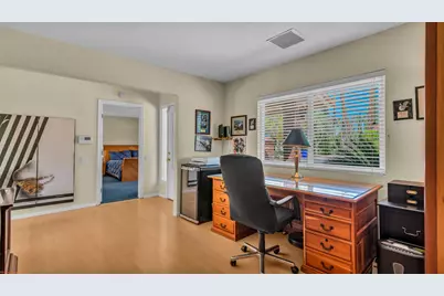 3175 E Loma Vista Circle, Palm Springs, CA 92264 - Photo 15