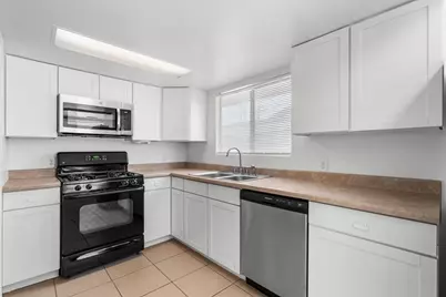 43425 Tennessee Avenue, Palm Desert, CA 92211 - Photo 13