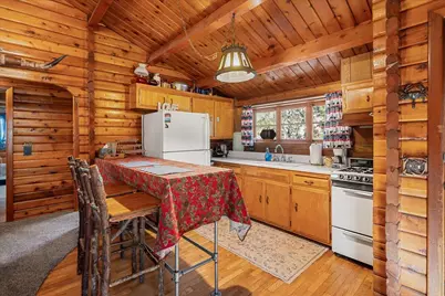 332 Cedar Lane, Sugarloaf, CA 92386 - Photo 9