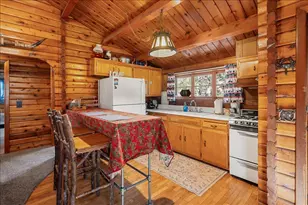 332 Cedar Ln, Sugarloaf, CA 92386 - Photo 9