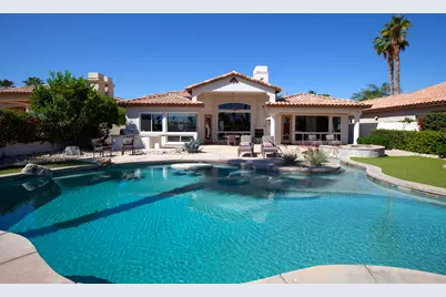 49544 Via Conquistador, La Quinta, CA 92253 - Photo 11