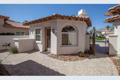 49544 Via Conquistador, La Quinta, CA 92253 - Photo 17