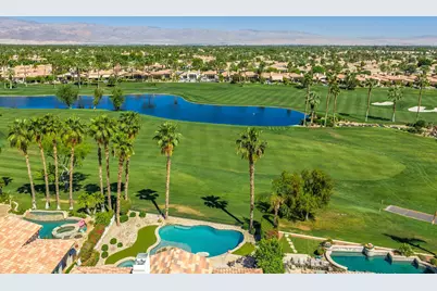 49544 Via Conquistador, La Quinta, CA 92253 - Photo 9