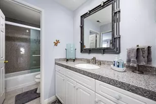 117 Avellino Cir, Palm Desert, CA 92211 - Photo 33