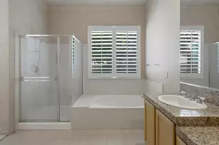 133 Vista Royale, Palm Desert, CA 92260 - Photo 21
