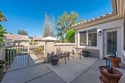 37318 Pineknoll Avenue, Palm Desert, CA 92211 - Photo 7