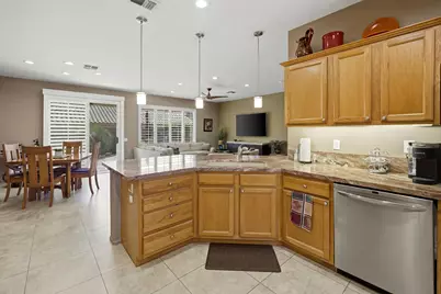 37318 Pineknoll Avenue, Palm Desert, CA 92211 - Photo 17