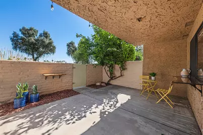 5834 Los Coyotes Drive, Palm Springs, CA 92264 - Photo 23
