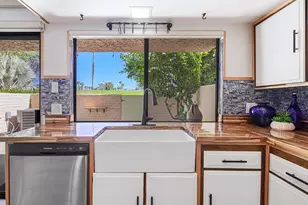 5834 Los Coyotes Dr, Palm Springs, CA 92264 - Photo 17