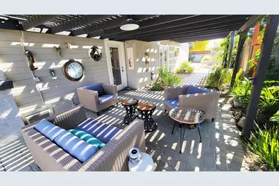 27205 Hombria Drive, Cathedral City, CA 92234 - Photo 33