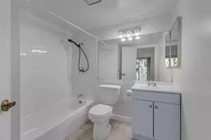 14736 Pioneer Blvd, Norwalk, CA 90650 - Photo 35