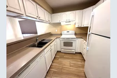 291 E Mel Avenue E #200, Palm Springs, CA 92262 - Photo 3