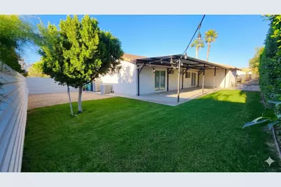 15405 Avenida Mirola, Desert Hot Springs, CA 92240 - Photo 9