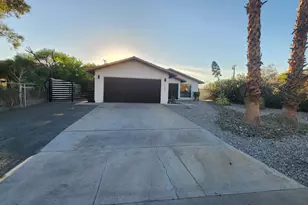 15405 Avenida Mirola, Desert Hot Springs, CA 92240 - Photo 27