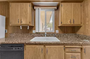 69250 Crestview Dr, Desert Hot Springs, CA 92241 - Photo 17