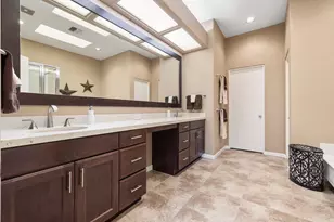 422 Desert Holly Dr, Palm Desert, CA 92211 - Photo 33