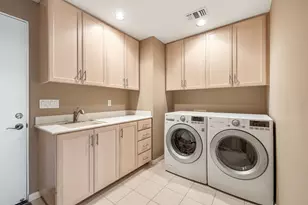 422 Desert Holly Dr, Palm Desert, CA 92211 - Photo 43