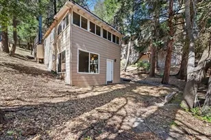26752 CA-189, Twin Peaks, CA 92391 - Photo 49