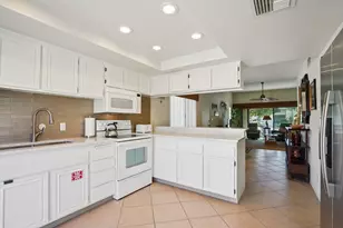 2201 Los Patos Dr, Palm Springs, CA 92264 - Photo 13