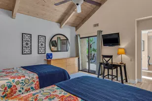 341 Forest Hills Dr, Rancho Mirage, CA 92270 - Photo 23