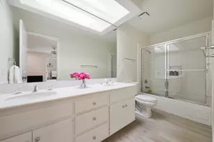 158 Running Springs Dr, Palm Desert, CA 92211 - Photo 21