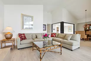 158 Running Springs Dr, Palm Desert, CA 92211 - Photo 11