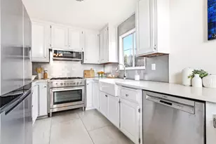 39820 Lakeview Dr, Big Bear Lake, CA 92315 - Photo 15