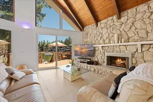 39820 Lakeview Dr, Big Bear Lake, CA 92315 - Photo 7