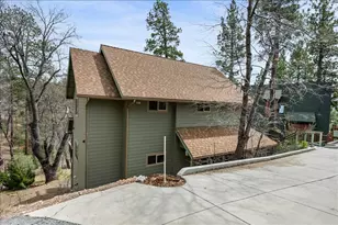 39517 Cline Miller Pl, Fawnskin, CA 92333 - Photo 5