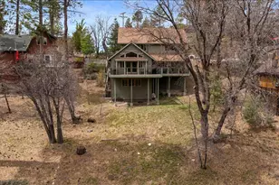 39517 Cline Miller Pl, Fawnskin, CA 92333 - Photo 45