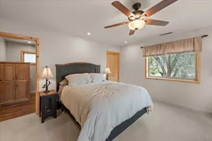 39517 Cline Miller Pl, Fawnskin, CA 92333 - Photo 25