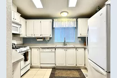 18070 Langlois Road #227, Desert Hot Springs, CA 92241 - Photo 9