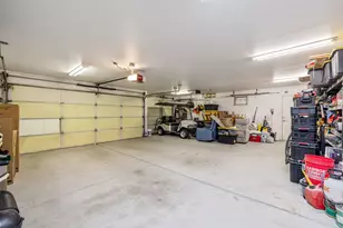 27250 Nortada Dr, Cathedral City, CA 92234 - Photo 37