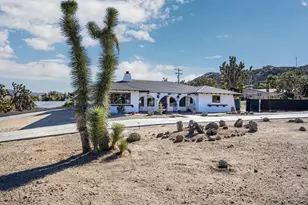 8687 Grand Ave, Yucca Valley, CA 92284 - Photo 17
