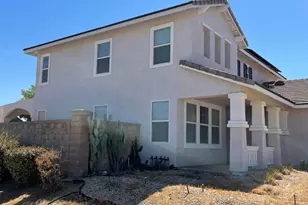 117 Arabian Ct, San Jacinto, CA 92582 - Photo 3