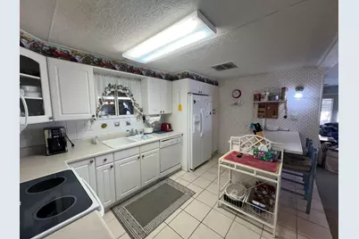 16821 Greenway Court, Desert Hot Springs, CA 92241 - Photo 15
