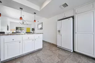 2417 Los Patos Dr, Palm Springs, CA 92264 - Photo 13