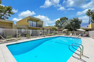 2417 Los Patos Dr, Palm Springs, CA 92264 - Photo 27